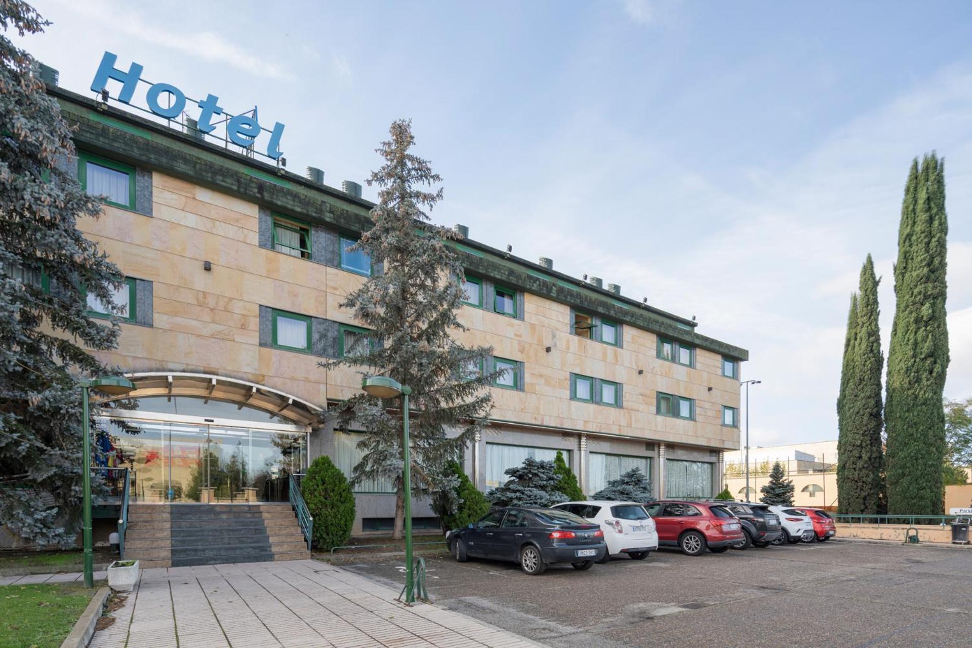 Hotel Alda Rio Tormes Santa Marta de Tormes Buitenkant foto