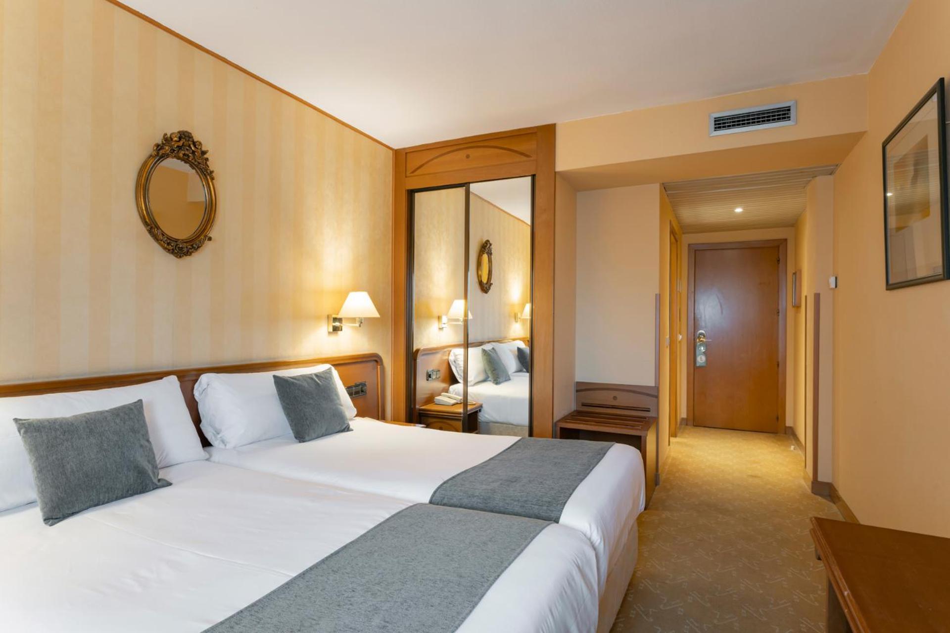 Hotel Alda Rio Tormes Santa Marta de Tormes Buitenkant foto
