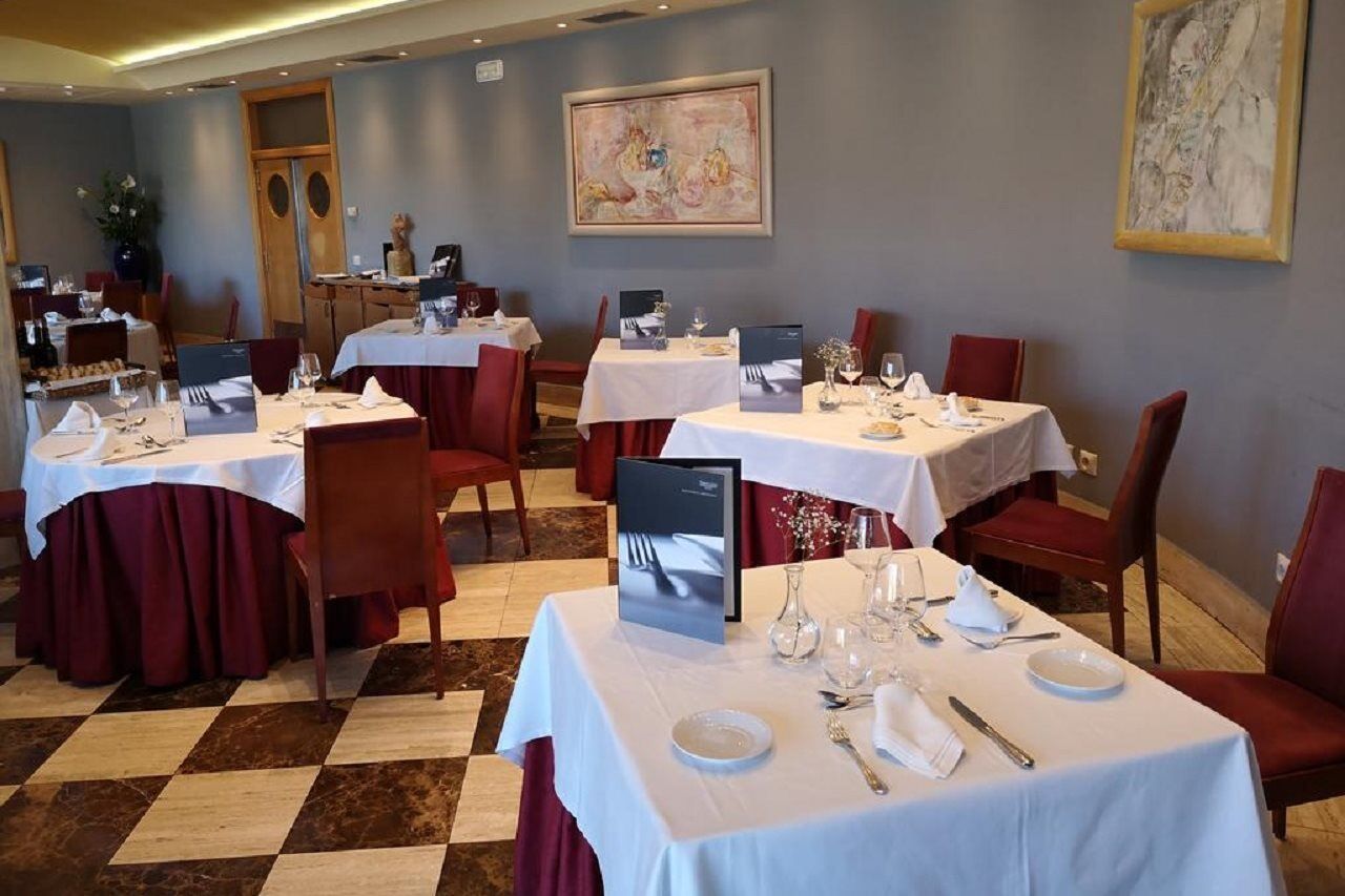 Hotel Alda Rio Tormes Santa Marta de Tormes Buitenkant foto